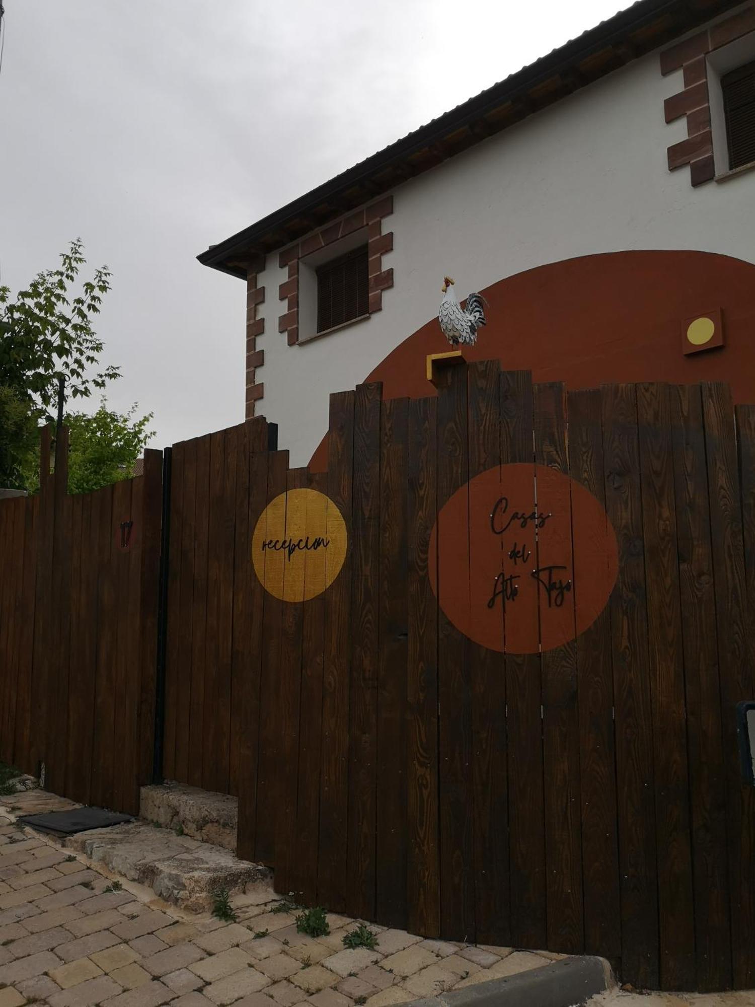 La Casa Blanca Del Alto Tajo Guest House Ablanque Exterior foto